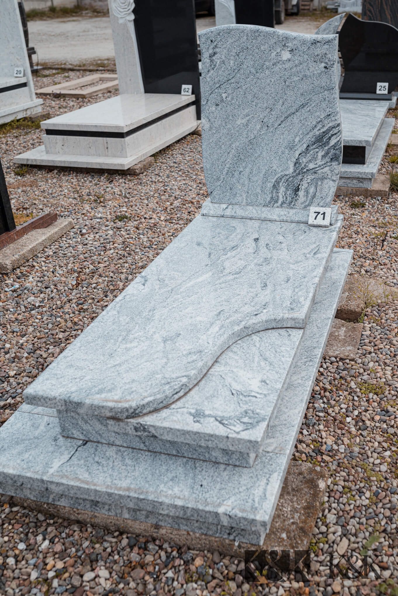 Nagrobek granitowy — realizacja 6